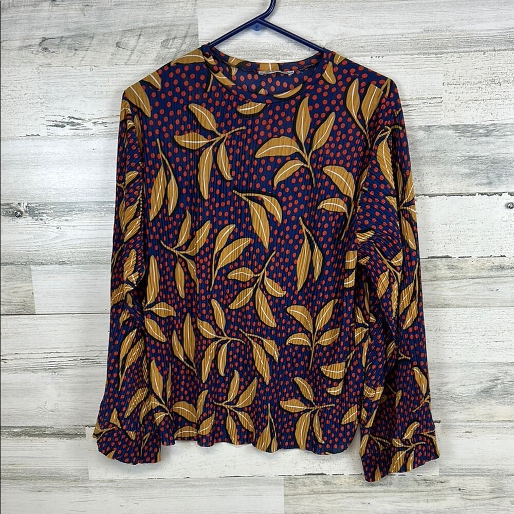 ZARA Patterned Pleated Flowy Blouse Top Shirt Women's Size Small Pleated